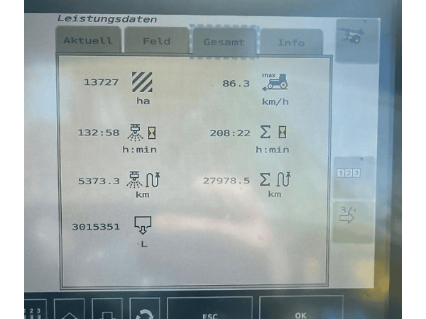 Причіпний обприскувач John Deere 740i (2013)
