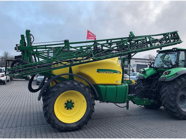 Причіпний обприскувач John Deere 740i (2013)
