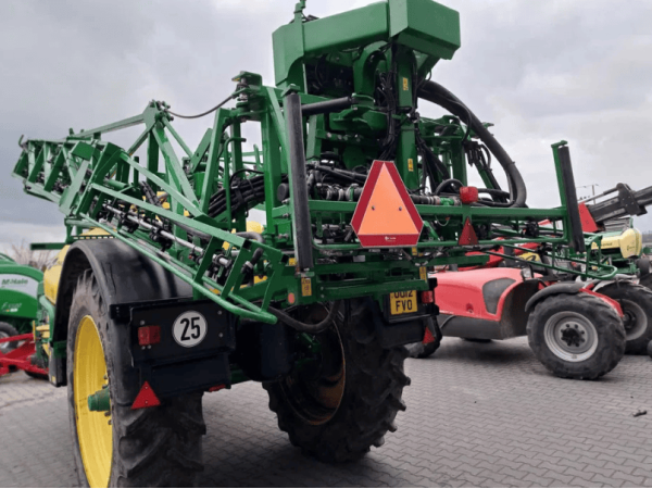 Причіпний обприскувач John Deere M944i (2018)