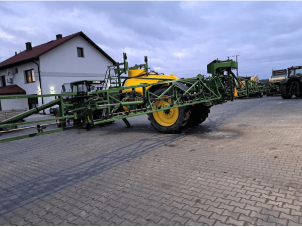 Причіпний обприскувач John Deere M944i (2018)