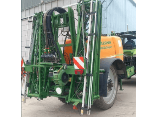 Причіпний обприскувач Amazone UG 3000 Super (2013)