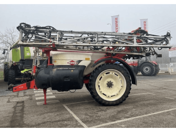 Причіпний обприскувач Kuhn Metris 4100 (2012)