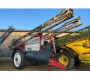 Причіпний обприскувач Kuhn Metris 4100