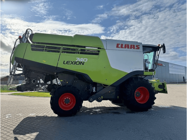 Комбайн Claas Lexion 740 (2018)