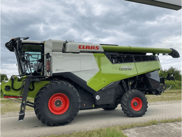 Комбайн Claas Lexion 6800 (2022)