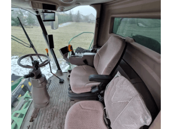 Комбайн John Deere W540