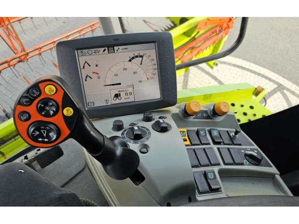 Комбайн Claas Lexion 650 (2011)