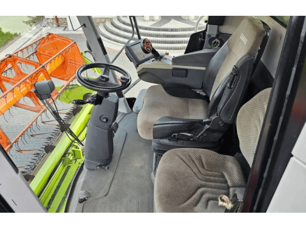 Комбайн Claas Lexion 650 (2011)