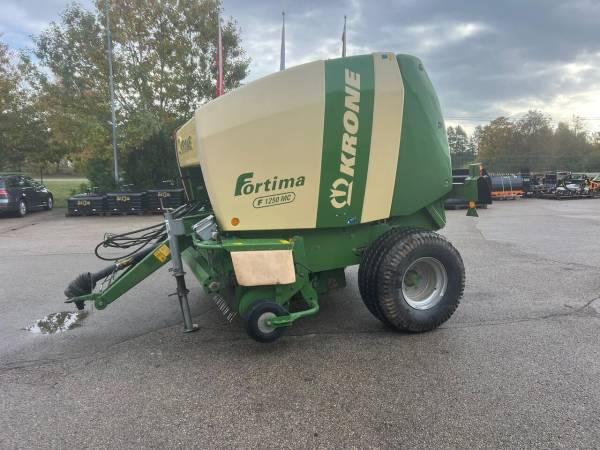 Прес-підбирач Krone Fortima F1250 MC (2015)