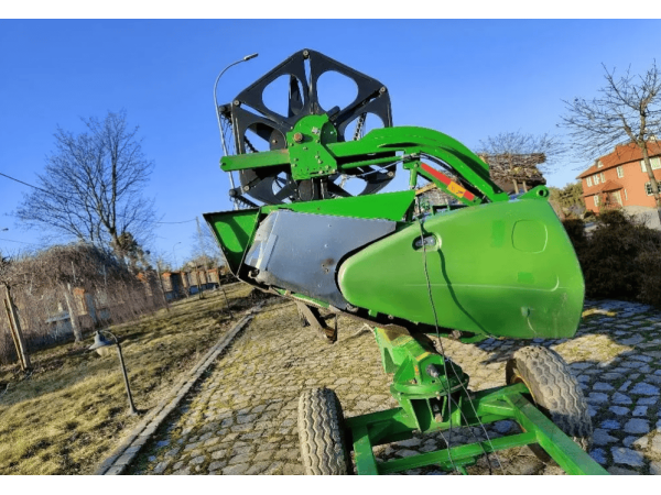 Комбайн John Deere S 690i (2016)