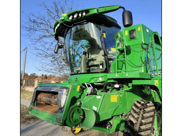 Комбайн John Deere S 690i (2016)