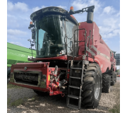 Комбайн Case IH 8230