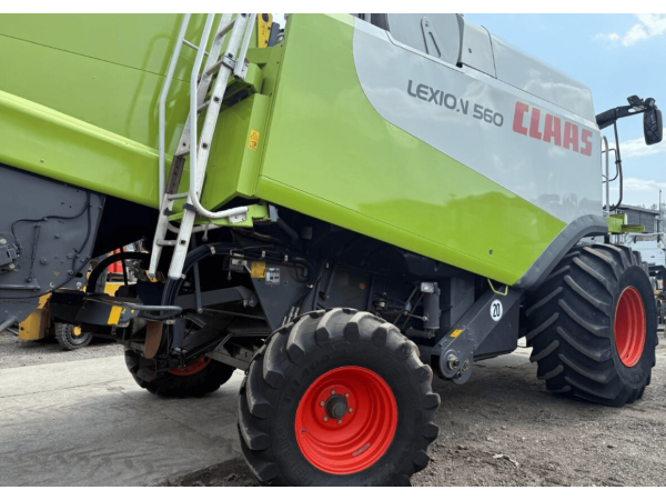 Комбайн Claas Lexion 560 (2005)