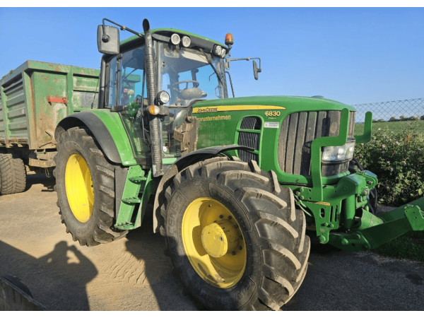 Трактор John Deere 6830 Premium (2008)