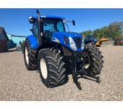Трактор New Holland T7050