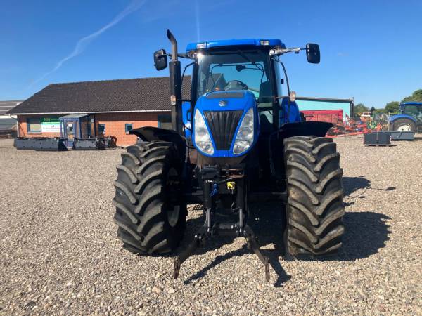 Трактор New Holland T7050 (2007)