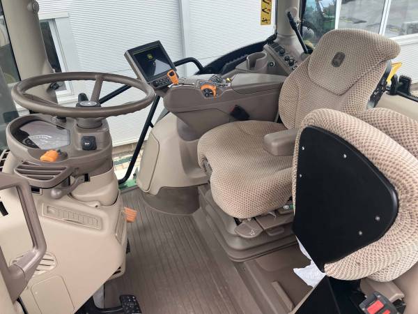 Трактор John Deere 6155R (2018)