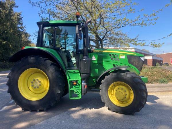 Трактор John Deere 6155M (2021)