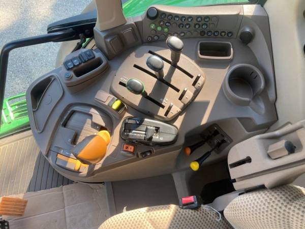 Трактор John Deere 6155M (2021)