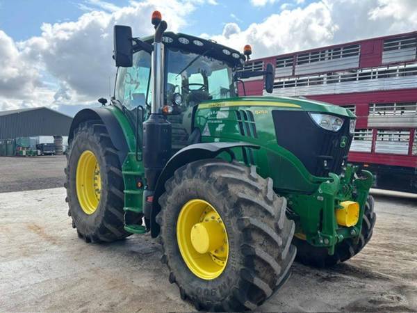 Трактор John Deere 6215R (2022)
