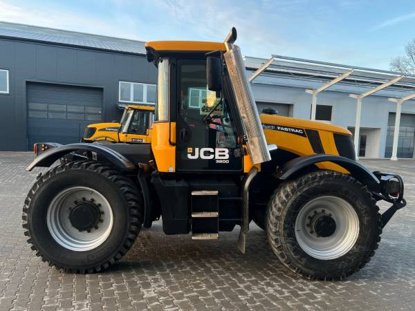 Трактор JCB Fastrac 3200 (2010)
