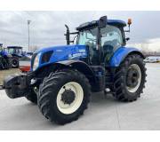 Трактор New Holland T7.250
