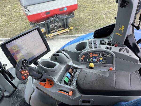 Трактор New Holland T7.250 (2014)