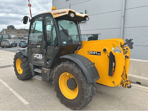 Навантажувач JCB 541-70 (2016)