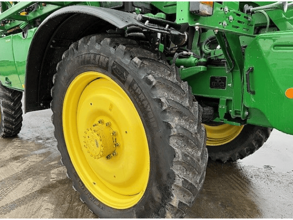 Самохідний обприскувач John Deere r4040i (2018)