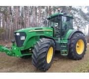Трактор John Deere 7920