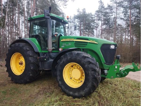 Трактор John Deere 7920 (2005)