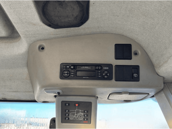Трактор Claas Axion 810 (2008)