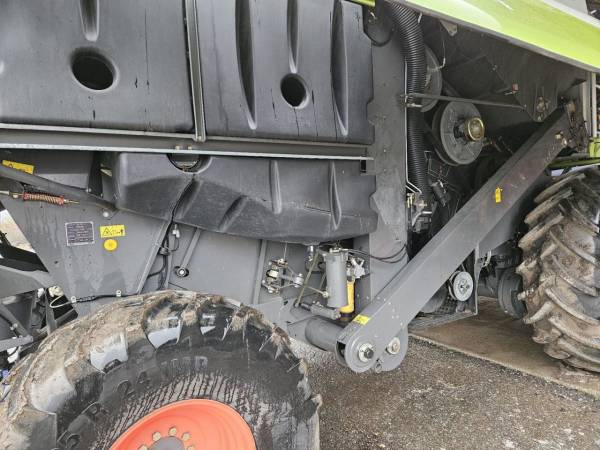Комбайн Claas Lexion 670 Montana (2014)