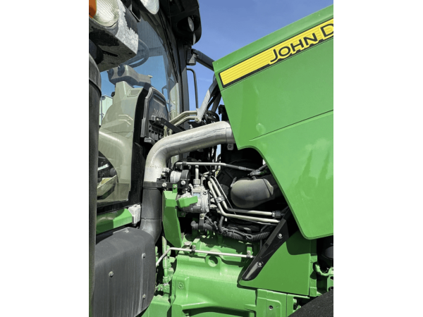 Трактор John Deere 8310R (2013)