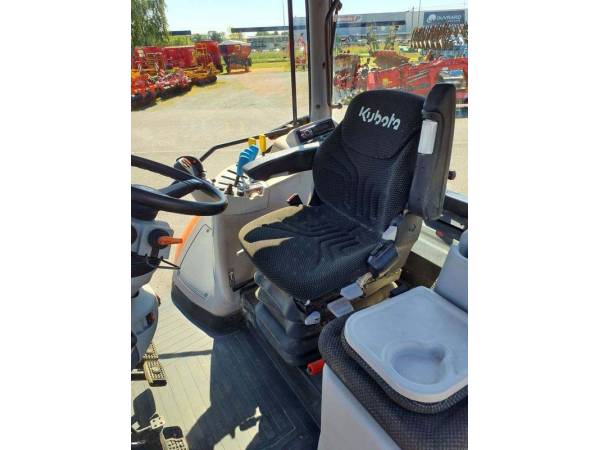 Трактор Kubota M7131 (2017)