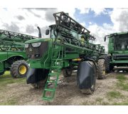 Самохідний обприскувач John Deere R4023