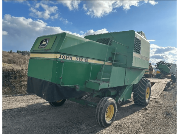 Комбайн John Deere 1075 (1985)