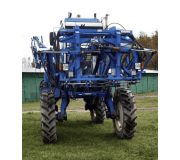 Самохідний обприскувач Berthoud Boxer 2500 TN28