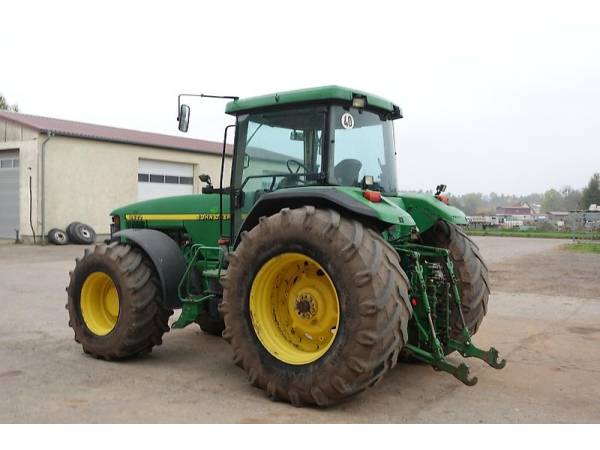 Трактор John Deere 8400 (1998)