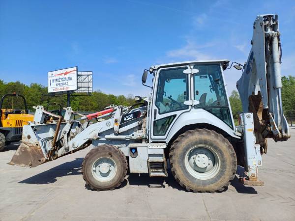 Екскаватор Caterpillar 432F (2016)