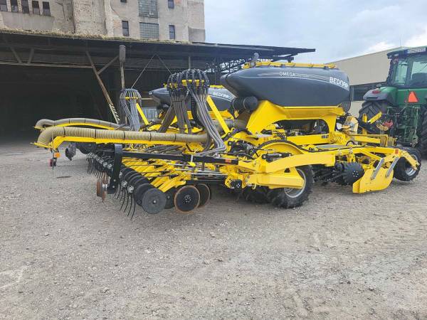 Сівалка зернова Bednar Omega OO 4000L (2023)