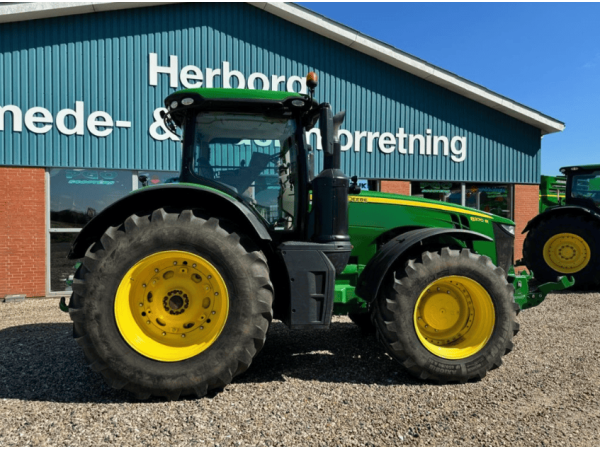 Трактор John Deere 8370R (2017)
