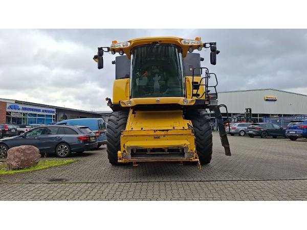 Комбайн New Holland CX860 (2004)