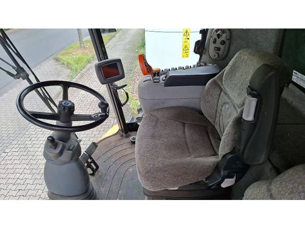 Комбайн New Holland CX860 (2004)