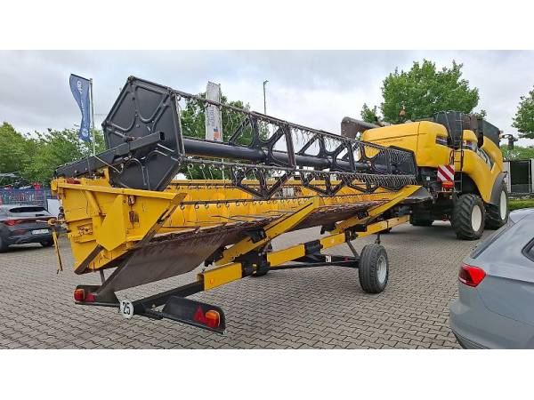 Комбайн New Holland CX860 (2004)