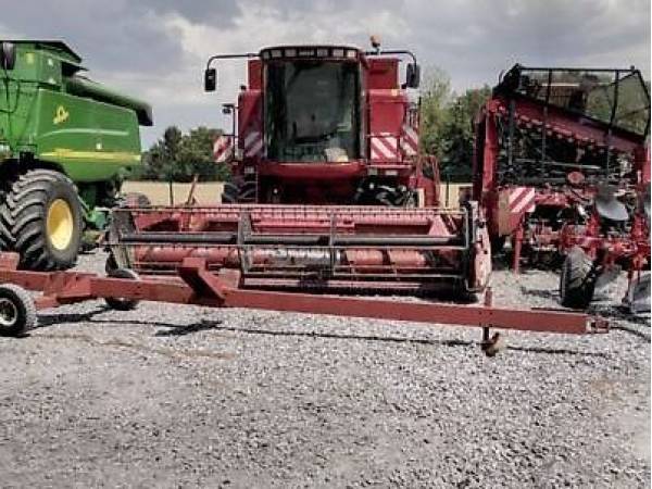 Комбайн Case IH 2366 (2001)