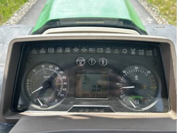 Трактор John Deere 6920 (2003)