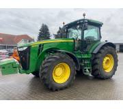 Трактор John Deere 8335R
