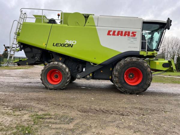 Комбайн Claas Lexion 740 (2013)