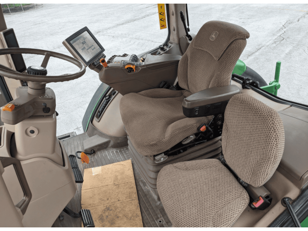 Трактор John Deere 7250R (2019)